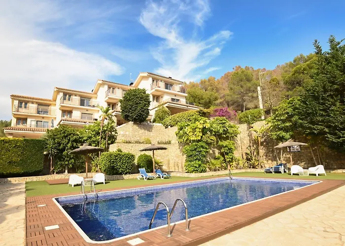Villa Alegre Playa Calpe Grupo Terra De Mar, Alojamientos Con Encanto